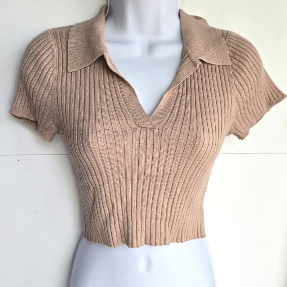 Priceless Tan Ribbed Knit Collared Crop Top